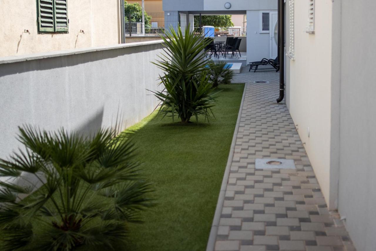 Apartmani Mijo, Biograd Na Moru Exterior foto